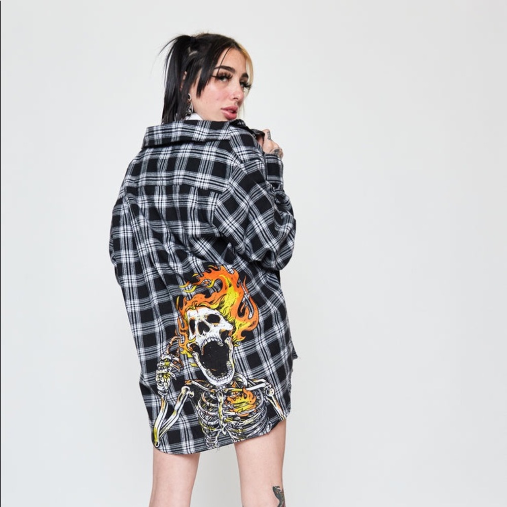 Broken Promises Pyromaniac Flannel sz med